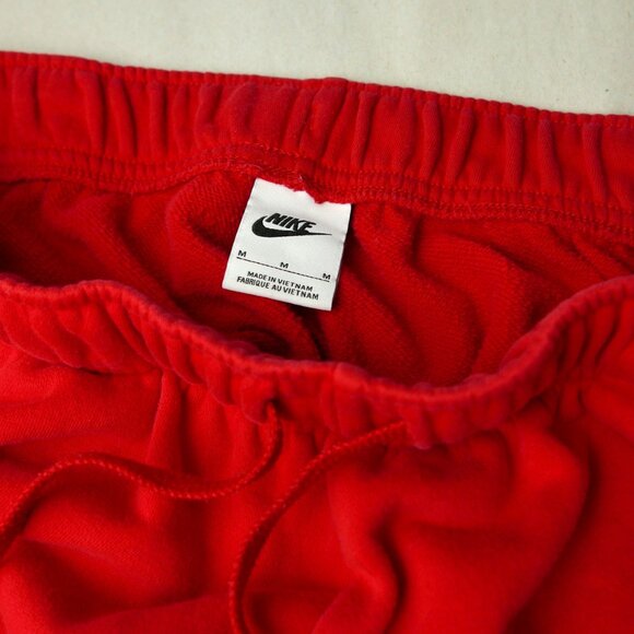 Nike M Red Mid-Rise Sportswear Club Fleece Mid-Rise Oversized Cargo Sweatpants - Picture 1 of 7